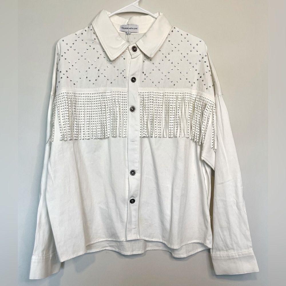 MELROSE WITH LOVE Women’s White Top With Shiny Stones & Fringe Size Smal…